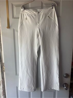L.L. Bean white hiking pants size 8
